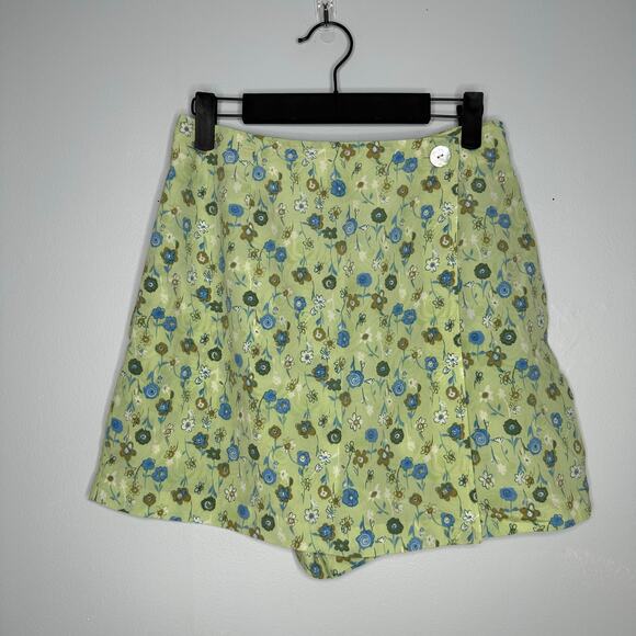 A. Byer Pants - A. Byer Floral‎ Skort Women Size 7 Lime Green EUC Vintage 90s Style Mini Skirt